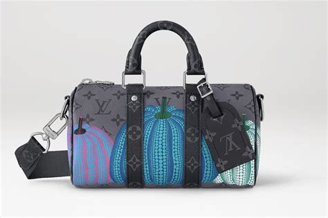 collaborazioni balenciaga con louis vuitton